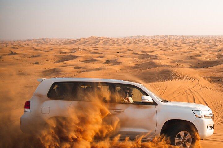 Dubai Desert safari with 4×4cars