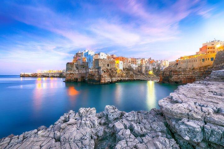 Alberobello, Castellana Caves and Polignano Guided Tour from Bari