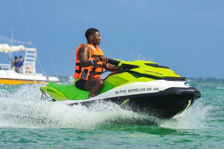 Jet Car, Jet Ski, Parasailing And Margaritaville Tour In Jamaica