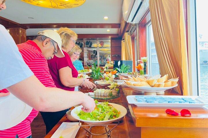 Luxury Overnight Cruise to Ha Long Bay 2 Days 1 Night From Hanoi