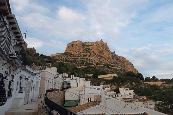 Alicante Highlights Small Group Tour with Castle