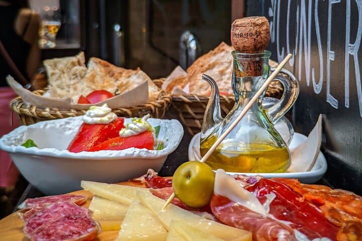 Vidavivida Wine Journey Food and Culture Tour in Barcelona