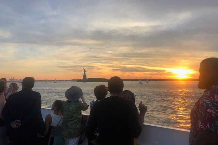 New York City Skyline Sunset and Night Cruise