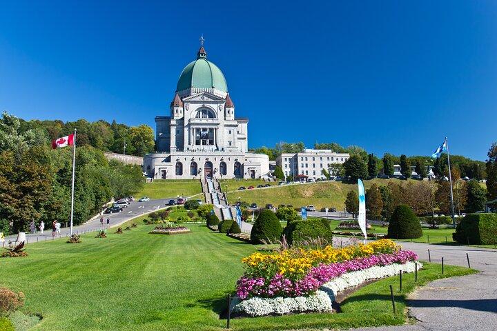 Montreal Premium Driving Tour with River Cruise and Notre Dame
