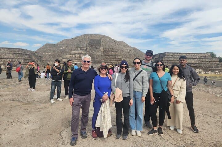Full tour of Teotihuacán and visit to Mictlan