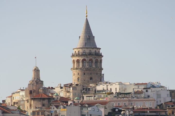 Istanbul Taksim, Istiklal, Galata Tower and Dolmabahçe Tour