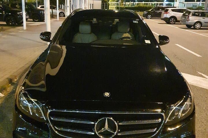Hamburg Airport(HAM) to Hamburg hotels - Arrival Private Transfer
