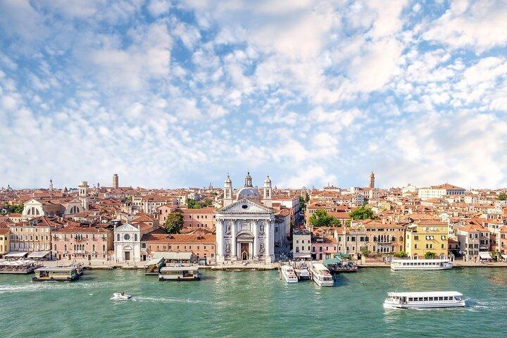 Private Transfer inside Venice from/to airport to/from hotel