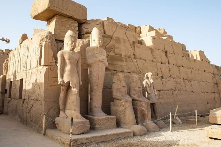 Full-day East and West Bank tour with lunch from Luxor