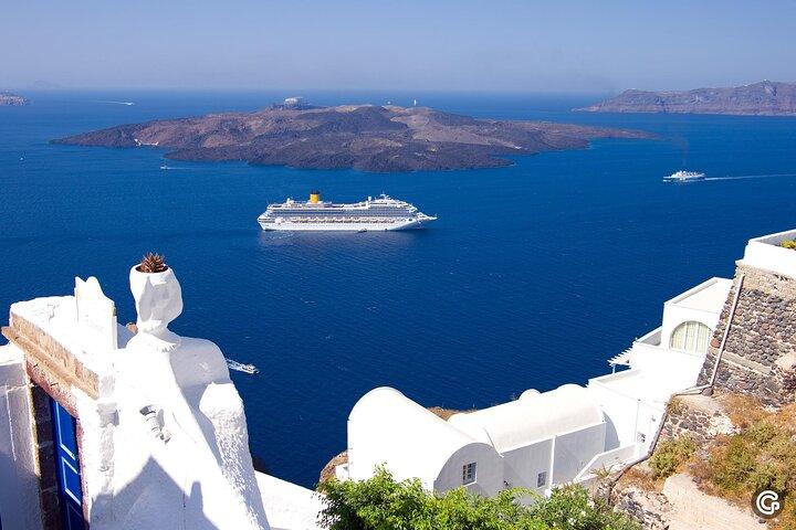Private Sightseeing Guided Tour in Santorini