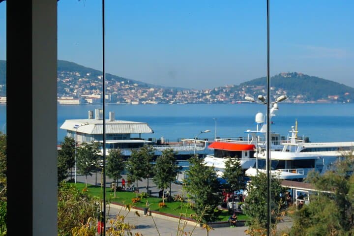 Istanbul: Princes’ Islands Tour with Lunch and Transfers