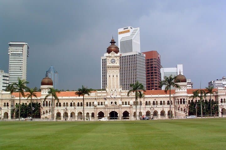 Kuala Lumpur Airport Transit Tour