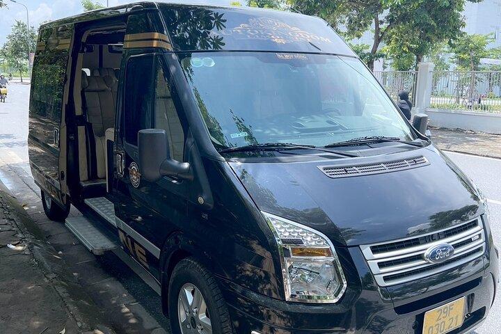 Roundtrip Limousine Shuttle Transfer from Hanoi