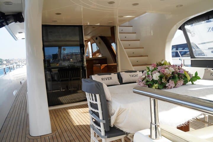 Istanbul Private Luxury Yacht Experience on the Bosphorus