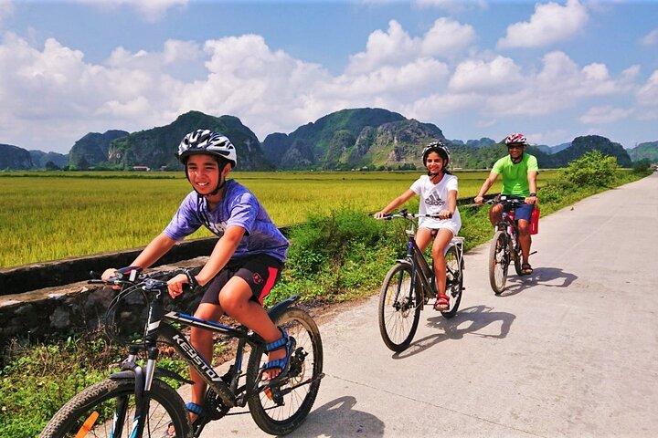 Combo Halong & Ninh Binh Luxury Small Group Day Tour