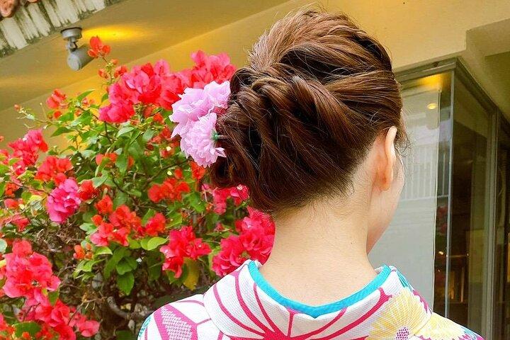 Walking around town in a kimono, you can choose your favorite kimono from the traditional Okinawan costumes "Ryuso", "Kimono", "Yukata" 《Hairset & Lipstick & Kimono & Rental Fee》All Comic Book