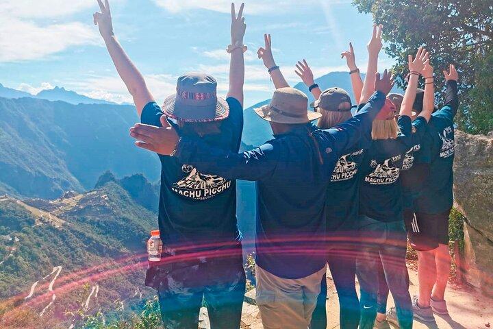 2 Day Tour Throughout the Short Inca Trail to Machu Picchu