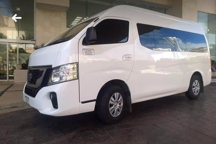 Nagasaki Airport (NGS) to Nagasaki - Round-Trip Private Transfer