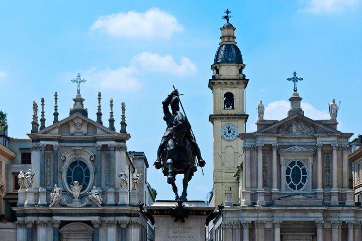 Turin : Private Custom Walking Tour With A Local Guide