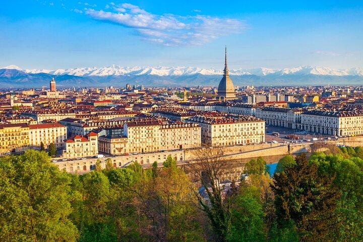 Turin : Private Custom Walking Tour With A Local Guide
