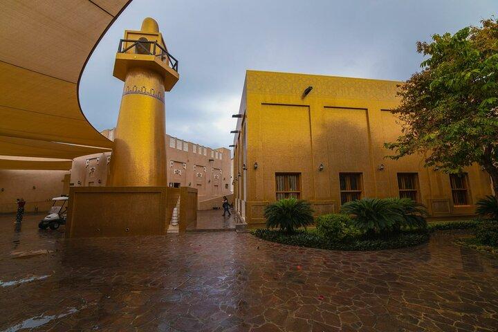 Private City Tour of Doha |Souq Wagif,Corniche,The pearl, Katara