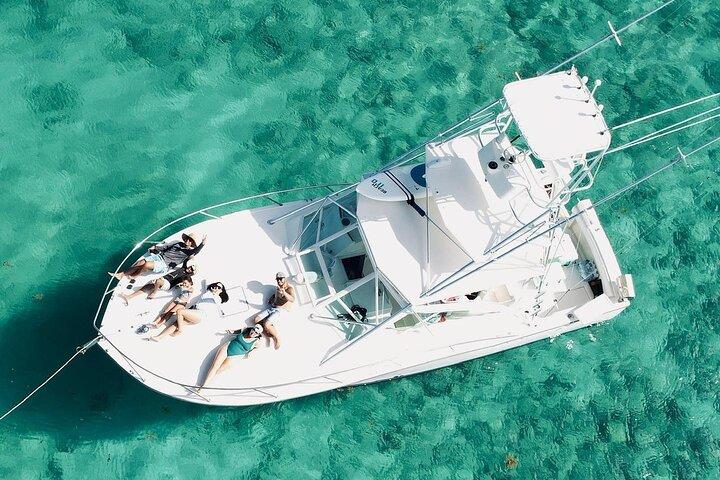 Private Luxury 36' Yacht from Fajardo to Icacos or Palomino