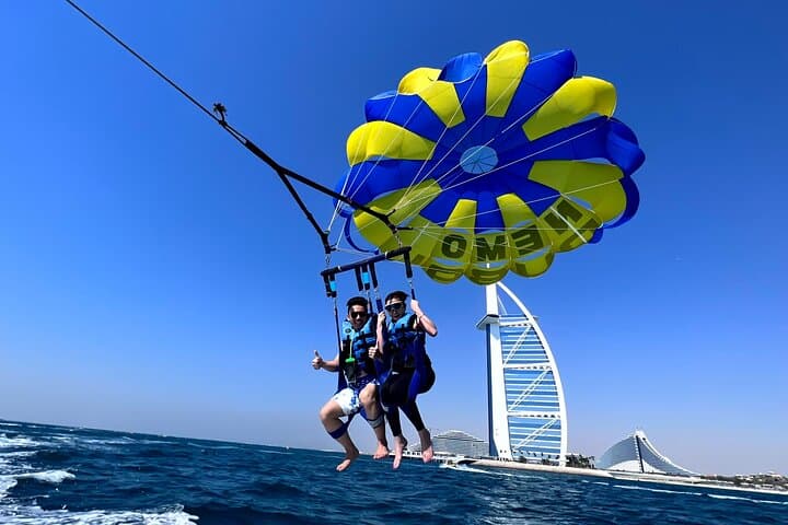 Parasailing in Dubai - Burj Al Arab View