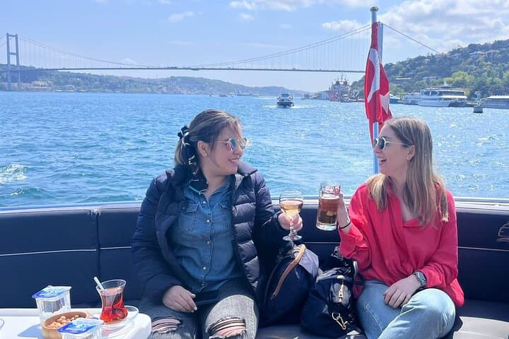 Bosphorus Yacht Cruise with Stopover on the Asian Side - (Morning or Afternoon)