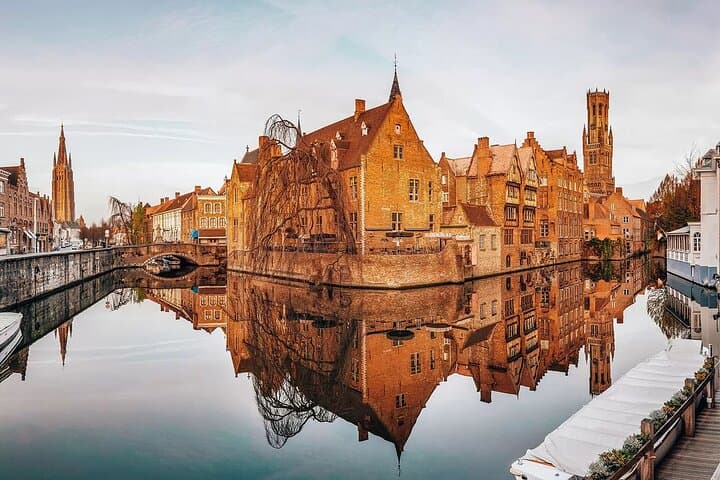 Bruges Private tour from Paris with Tastings