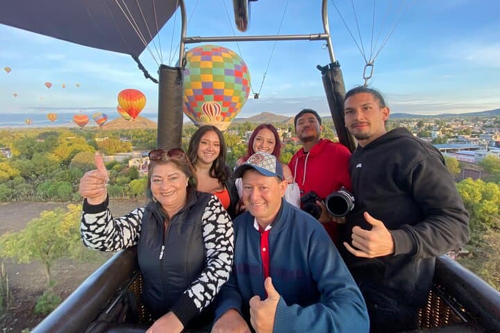 Balloon flight in Teotihuacán from Mexico City