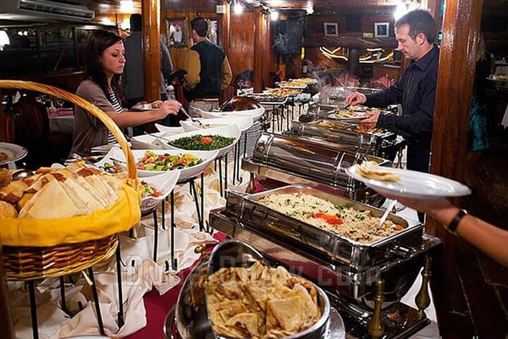 Dhow Cruise Dinner - Marina Dubai with Transfers