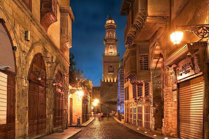 Explore the Private Guided Night Tour of Cairo