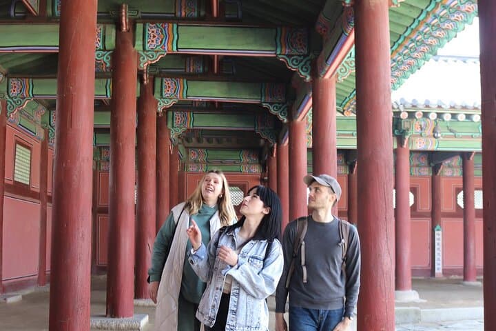 Seoul Private & Personalized Half-Day Tour with a Local Guide