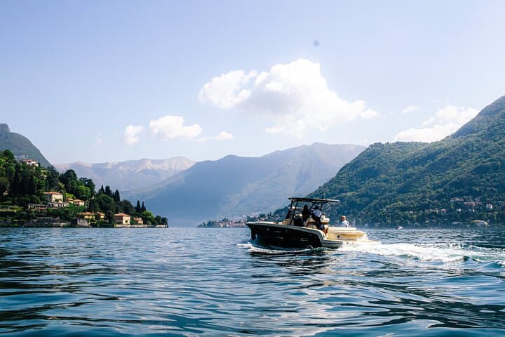 1H Private Cruise Lake Como Tender Yacht Invictus 6 pax