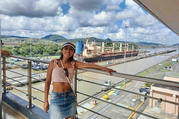 Panama City & Panama Canal: Miraflores Locks Half-Day Tour
