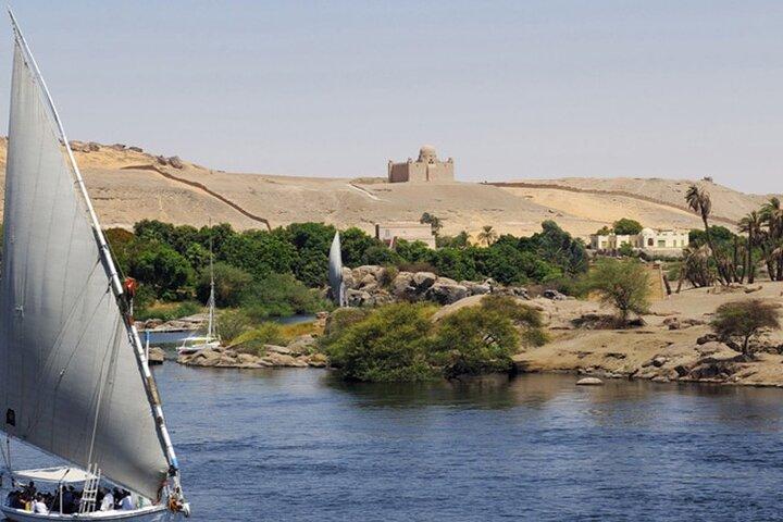 1-Day Day Tour from Temples of Luxor to Aswan