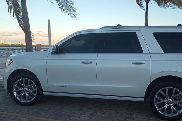 Private Transfer from Cancun Airport to Playa del Carmen