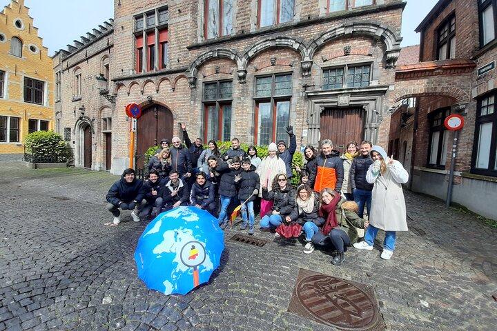 2-Hour Bruges Walking Tour with Chocolate Tasting