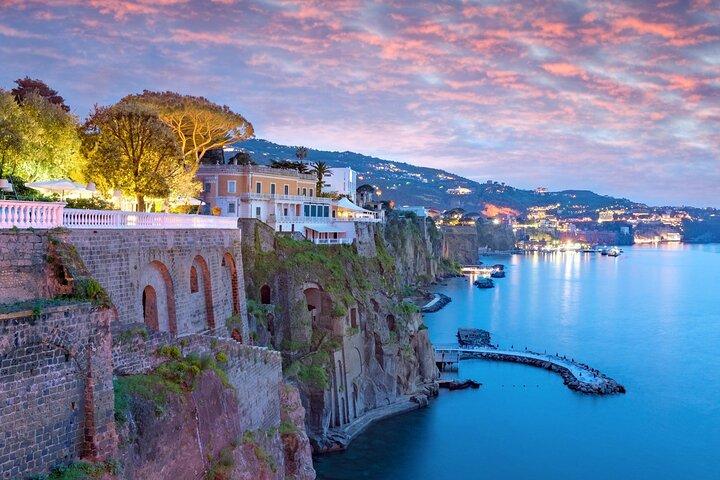 Private Transfer from the Airport to Amalfi Coast
