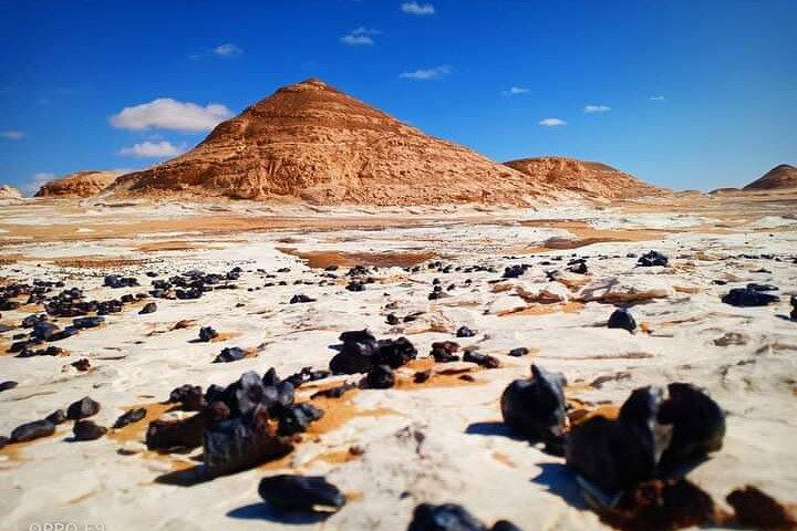 2 Day Tour in White Desert