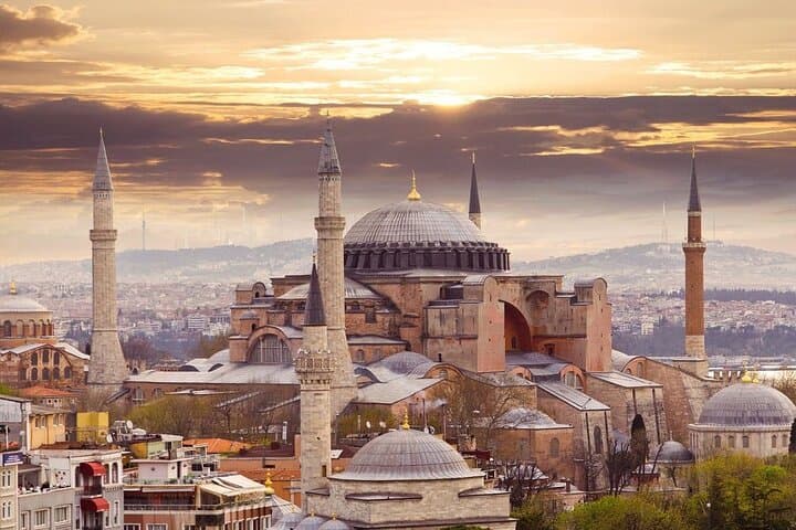 Hagia Sophia, Blue Mosque & Basilica Cistern tour