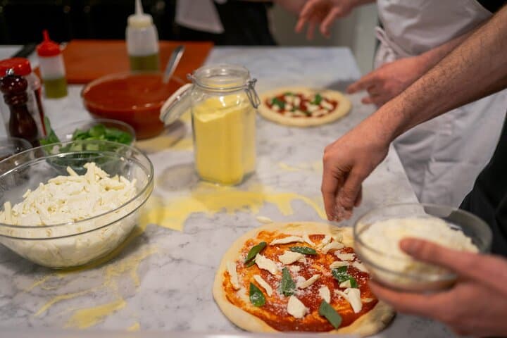 Milan Cooking Class: Authentic Pizza & Gelato Making