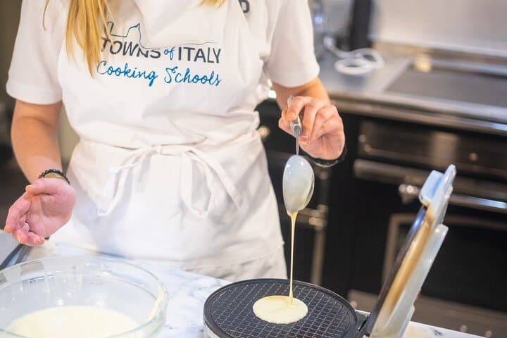 Milan Cooking Class: Authentic Pizza & Gelato Making