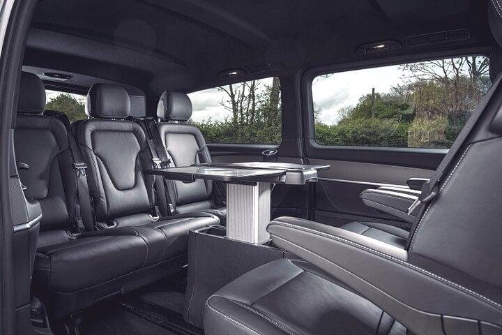 Departure Transfer: Lisbon to Lisbon Airport LIS in Luxury Van