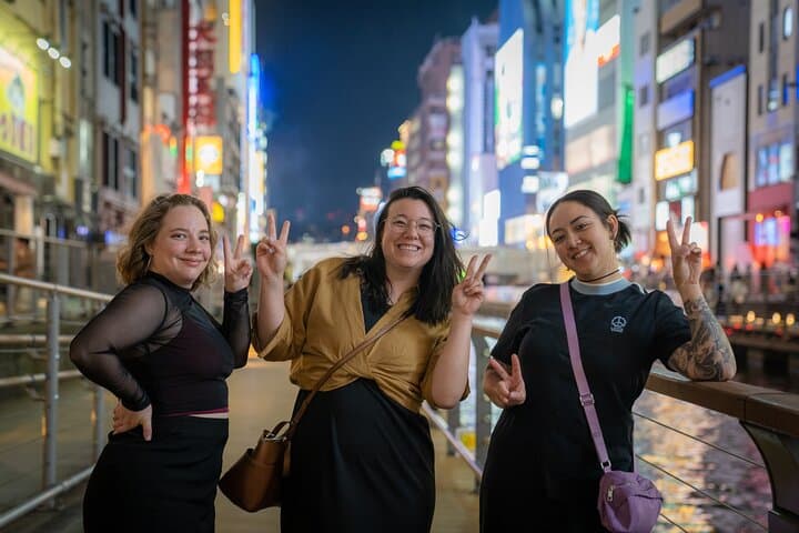 Vibrant Photo Shoot Tour in Osaka