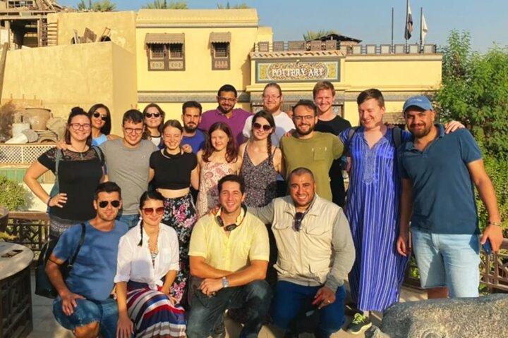 Private Cairo Airport to Cairo & Giza hotels, hostels & inns