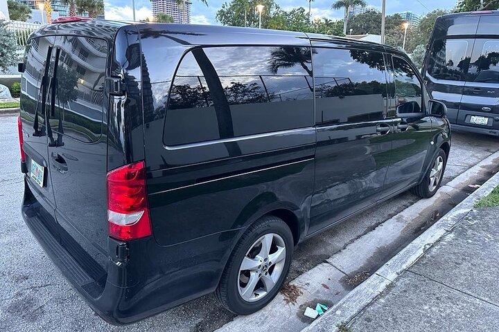 SUV from Miami Airport to Port Miami or Hotel in Miami Up to 5pax