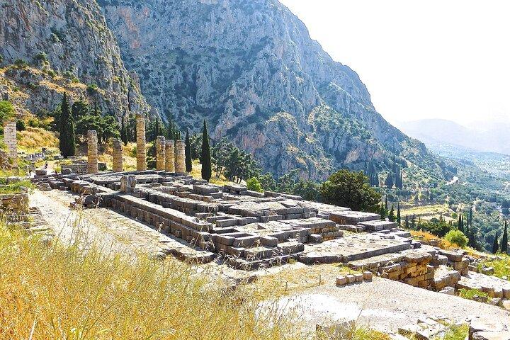 Full Day Tour from Athens to Delphi