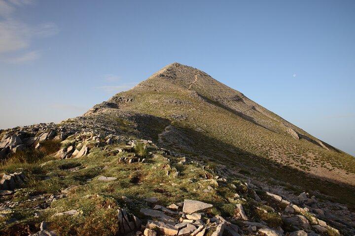 Private Hiking Tour in Athens at The Peak of Taygetos Mountain