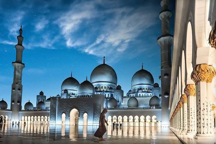 Abu Dhabi - Sheikh Zayed Grand Mosque Tour In A Private Vehicle